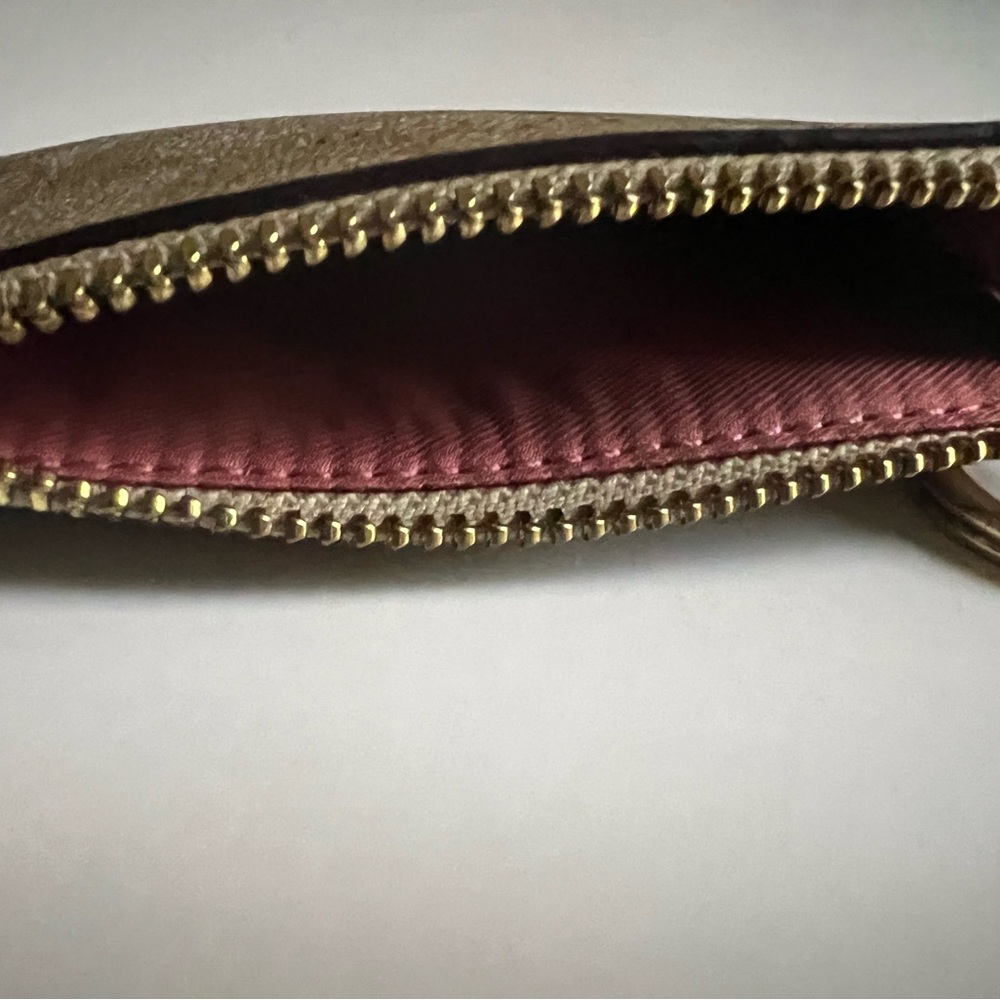 Coach Mini SkinnyWallet - Picture 5 of 5